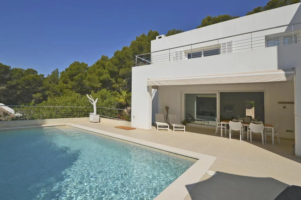 Chalet Villa Carritx 4 Pax Capdepera